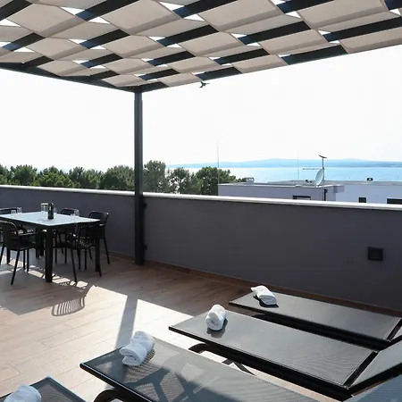 K2-penthouse With Sea View And Heated Pool