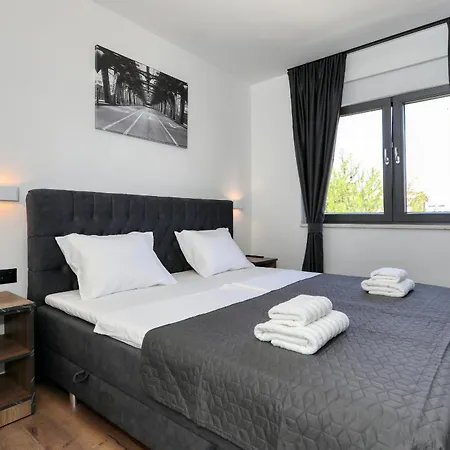 Apartamento K2-penthouse With Sea View And Heated Pool Vir