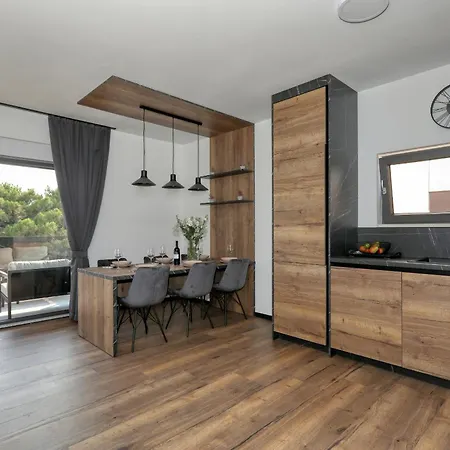 K2-penthouse With Sea View And Heated Pool Apartamento