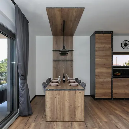 K2-penthouse With Sea View And Heated Pool Vir