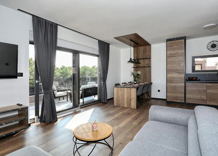 Апартаменты K2-penthouse With Sea View And Heated Pool Вир