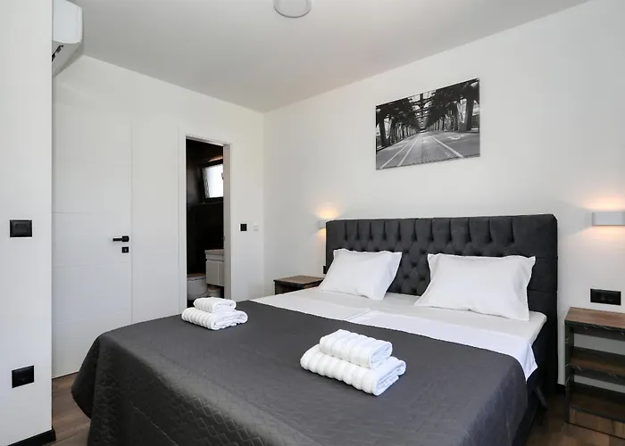 Apartamento K2-penthouse With Sea View And Heated Pool