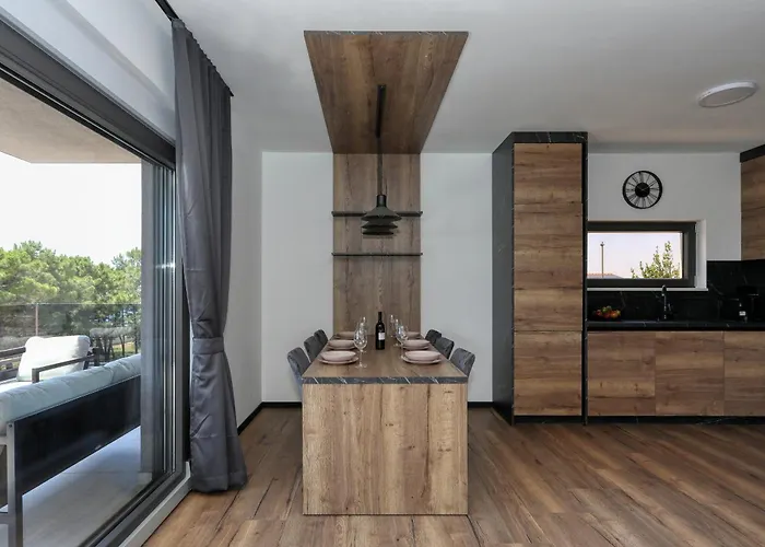 K2-penthouse With Sea View And Heated Pool Vir